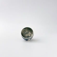 画像をギャラリービューアに読み込む, 503 井上祐希 Yuki INOUE / Sake Cup 釉滴ぐい吞 SUMIGRAY