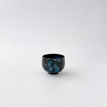 画像をギャラリービューアに読み込む, 505 井上祐希 Yuki INOUE / Sake Cup Blue Drip 天目青釉滴ぐい呑み