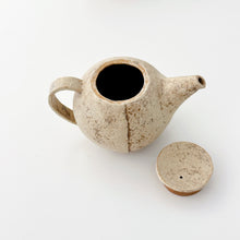 画像をギャラリービューアに読み込む, 6102 Taeko KAJIHARA 梶原妙子 /Tea Pod  粉打(橙)急須