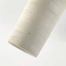 画像をギャラリービューアに読み込む, 金善窯 Kanezen Kiln / 430411 つき立カップLARGE ミスト雲銀刷毛(内白)Toll Cup