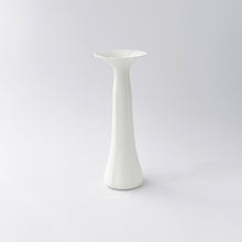 画像をギャラリービューアに読み込む, Hisaki SHOMURA 庄村久喜 /040301 Vase 白妙彩磁花入(一輪)