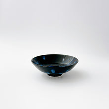 画像をギャラリービューアに読み込む, 井上祐希 Yuki INOUE / 天目青釉滴 銘々皿 小 SUMIGRAY Small Plate with Tenmoku Blue Glaze Drip