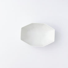 画像をギャラリービューアに読み込む, 金善窯 Kanezen Kiln / 430213s 長角八角小鉢 スノー Rectangular Octagonal Small Bowl Snow