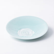 画像をギャラリービューアに読み込む, 川崎精一 Seiichi KAWASAKI /陰刻皿 薔薇 22cm Large Plate Rose