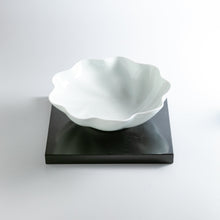 画像をギャラリービューアに読み込む, 中尾純 Jun NAKAO / 白磁輪花鉢(大) Flower Shaped Bowl 0211