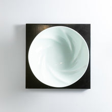 画像をギャラリービューアに読み込む, 中尾純 Jun NAKAO / 青白磁ひねり鉢 Twisted Bowl Bluish White Porcelain 0203
