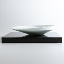 画像をギャラリービューアに読み込む, 中尾純 Jun NAKAO / 白磁皿(中心ずらし)Round Plate 0212