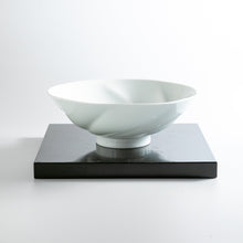 画像をギャラリービューアに読み込む, 中尾純 Jun NAKAO / 白磁ひねり鉢 Twisted Bowl White Porcelain 0202