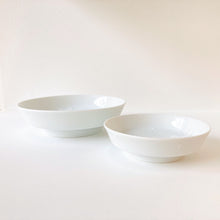 画像をギャラリービューアに読み込む, 203 井上祐希 Yuki INOUE / 釉滴付立皿(小)WHITE Plate with Glaze Raindrop Pattern (S)