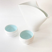 画像をギャラリービューアに読み込む, Hisaki SHOMURA 庄村久喜 / Spouted Bowl for Serving Sake (katakuchi) 磯の片口1