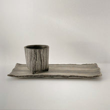 画像をギャラリービューアに読み込む, 4302 Taeko KAJIHARA 梶原妙子 / Long Rectangle Plate 刷毛目(黒)長皿