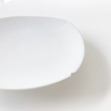 画像をギャラリービューアに読み込む, Hisaki SHOMURA 庄村久喜 /201 Square Plate 白妙彩磁 四方皿