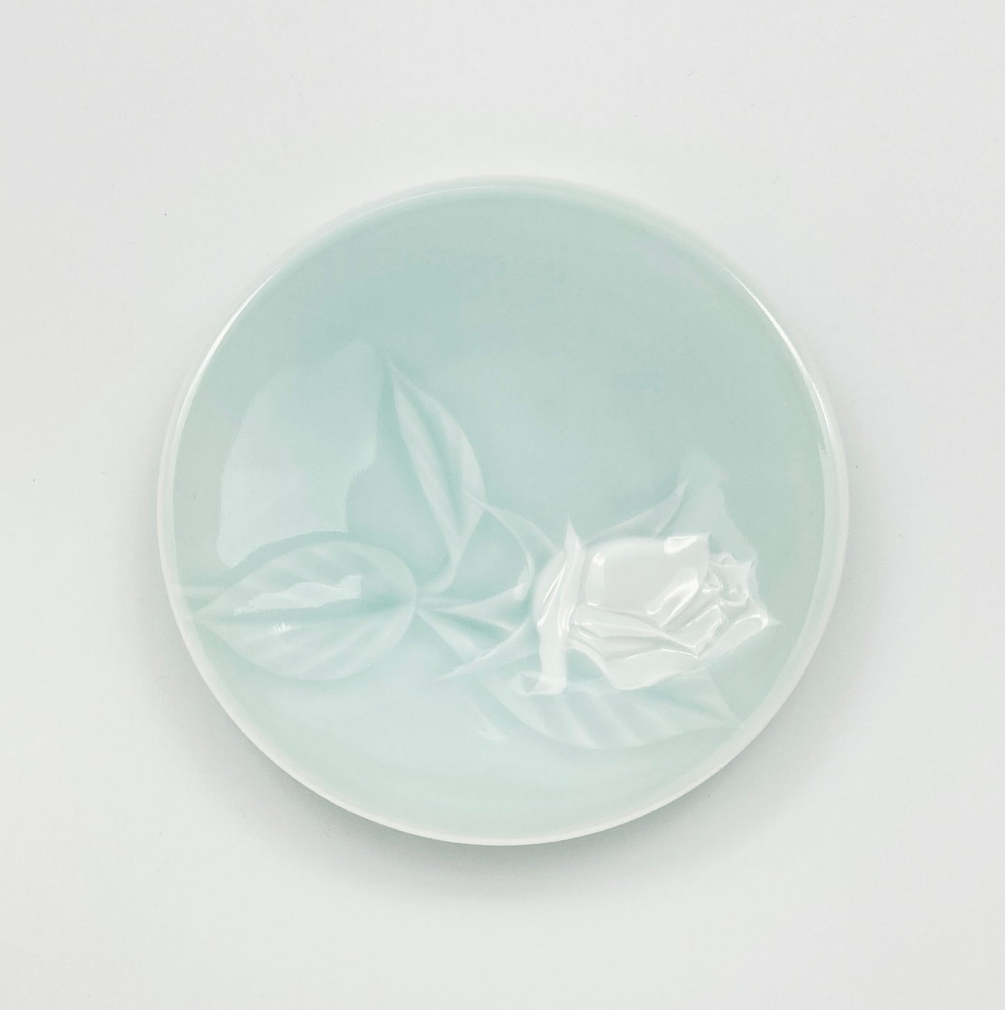 川崎精一 Seiichi KAWASAKI /陰刻皿14cm 薔薇 Small Plate  1 Rose