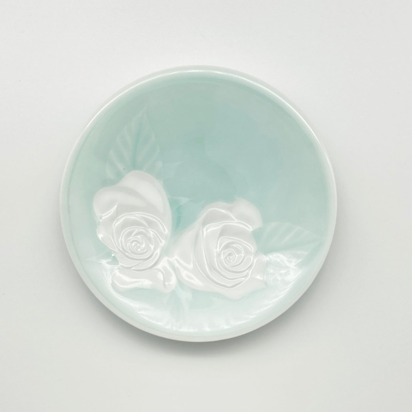 川崎精一 Seiichi KAWASAKI /陰刻皿14cm 薔薇 Small Plate 2Roses