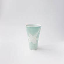 画像をギャラリービューアに読み込む, 川崎精一 Seiichi KAWASAKI/　050204　陰刻コップ カサブランカ Cup Casablanca lily
