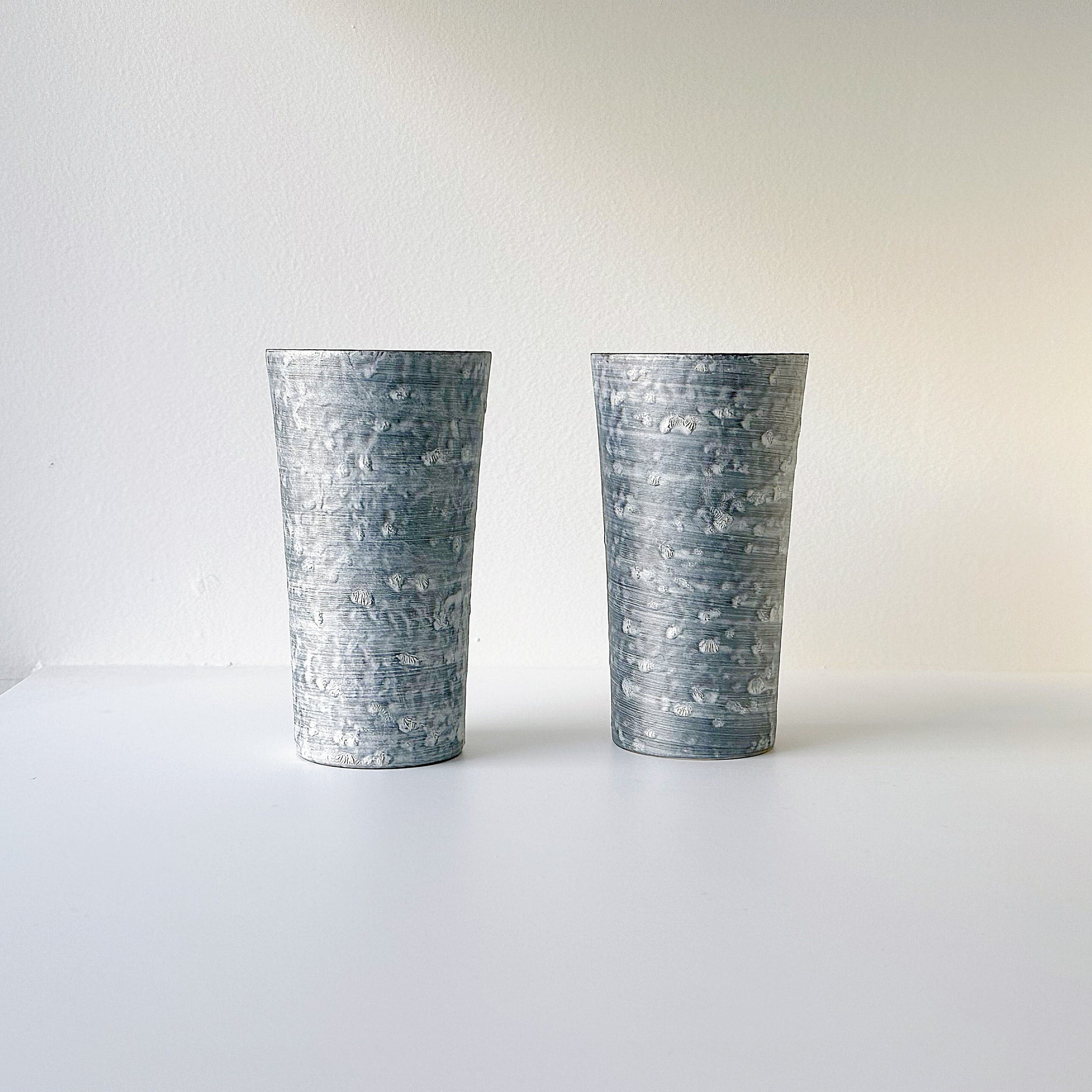 今峰陶器 卯山窯〉信楽透器 マーブル湯呑 グレー | 京和傘・照明・工芸