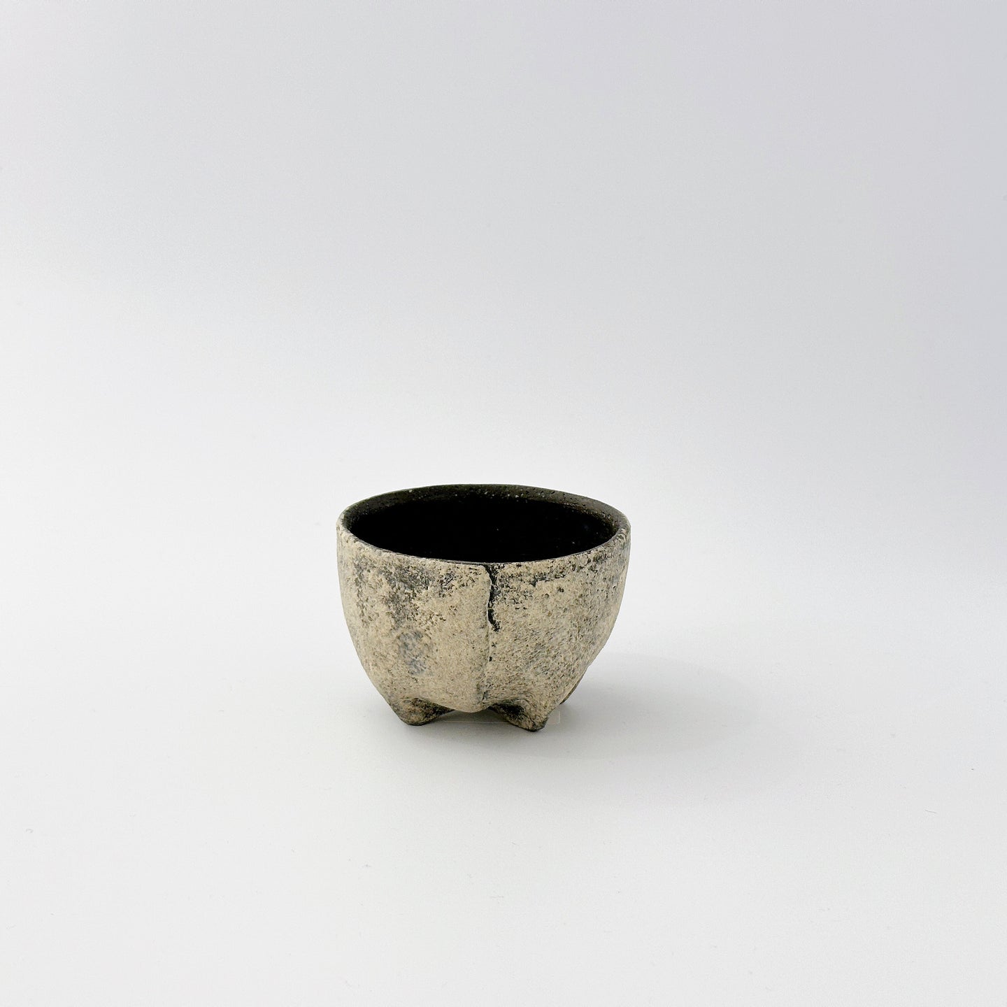 3110 Taeko KAJIHARA 梶原妙子 /Bowl S 粉打（黒）寄せ足椀（小）