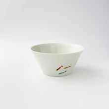 画像をギャラリービューアに読み込む, 一峰窯 Ippo Kiln / 410221 Colorful Fish Bowl (L) 反鉢　
