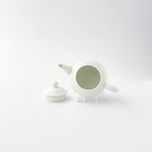 画像をギャラリービューアに読み込む, 中村清吾 Seigo NAKAMURA/ 白磁急須　白磁線茶碗（小）　セット　070102　070103
