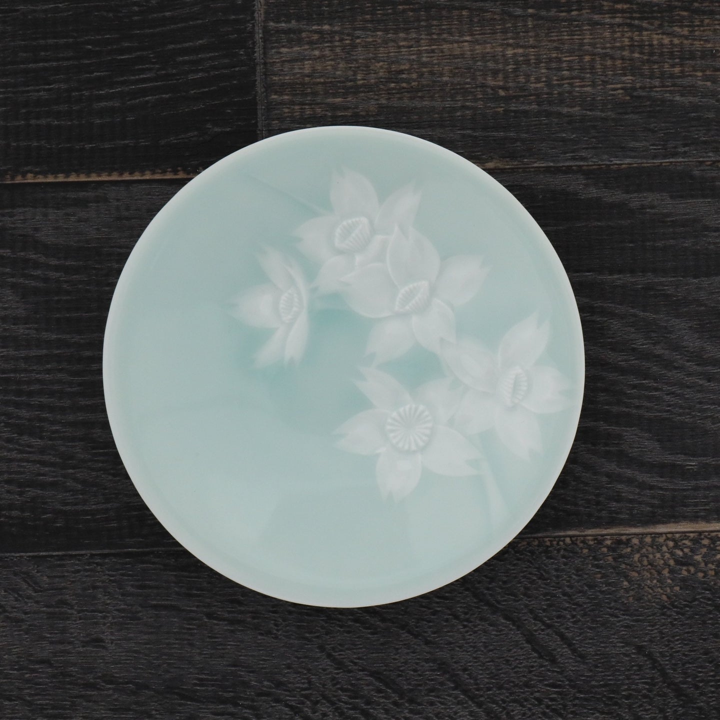 川崎精一 Seiichi KAWASAKI /陰刻皿14cm 桜　Small Plate with incised design of Cherry blossoms