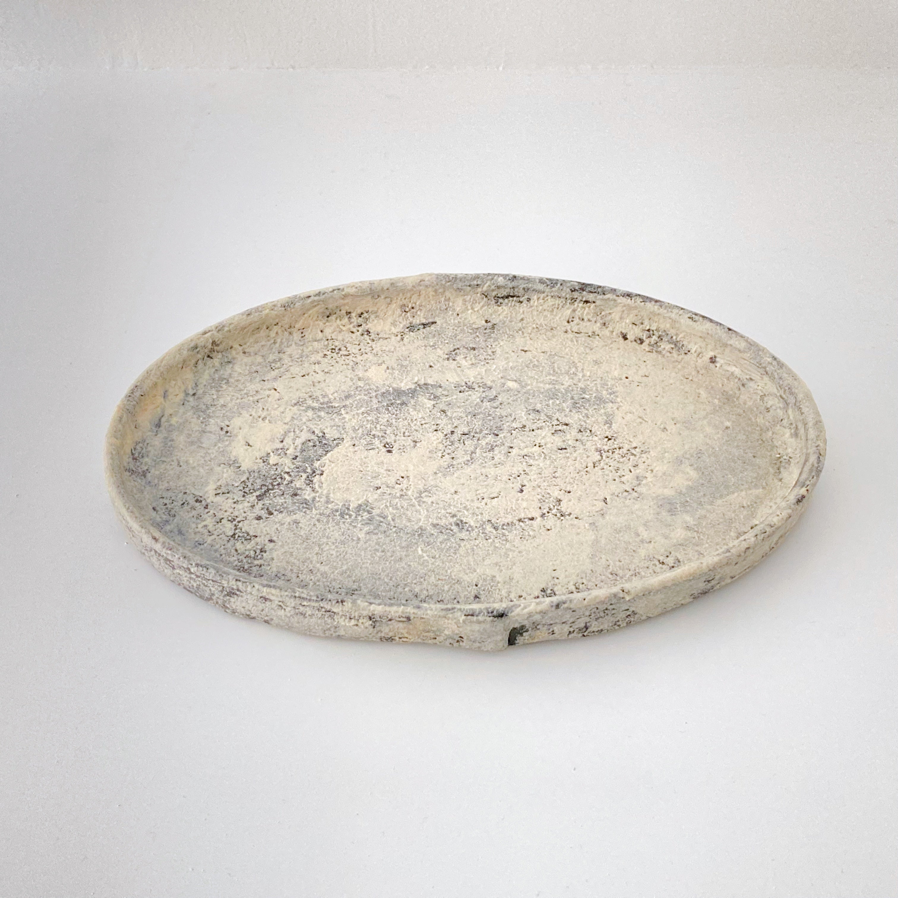 大量入荷 Oval / 梶原妙子 KAJIHARA Taeko 4112 Plate 粉打（黒 Black 皿・プレート